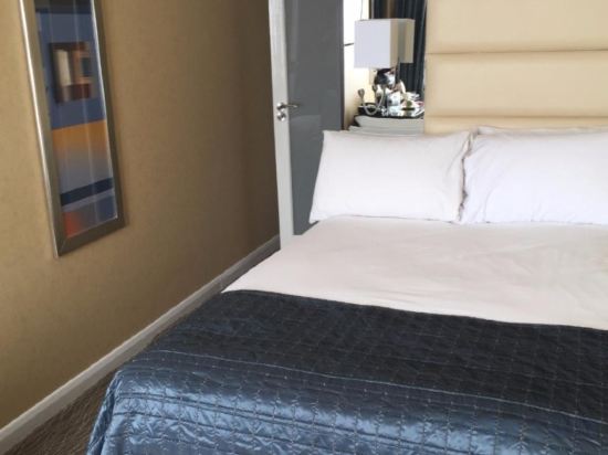 Фото Park Grand London Hyde Park