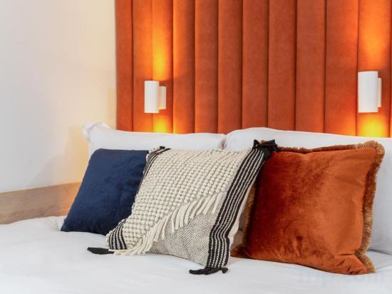Фото The Snug Townhouse