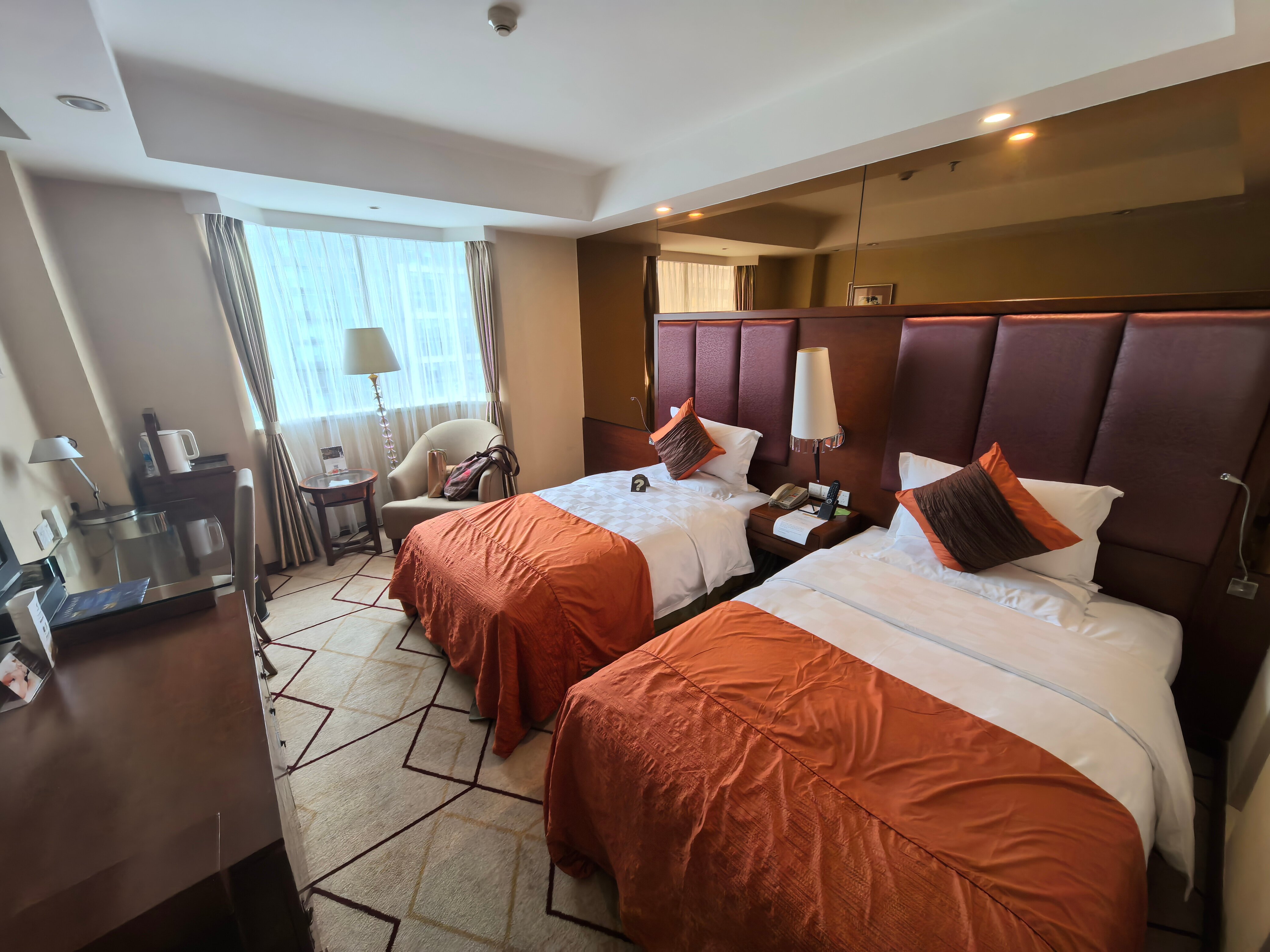 Фото Chengdu Tianfu Sunshine