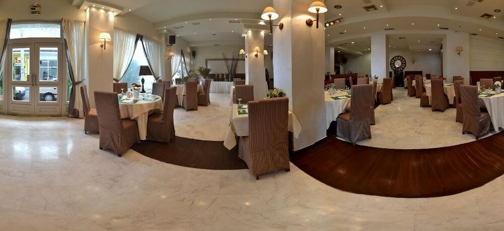 Фото Galaxy Hotel