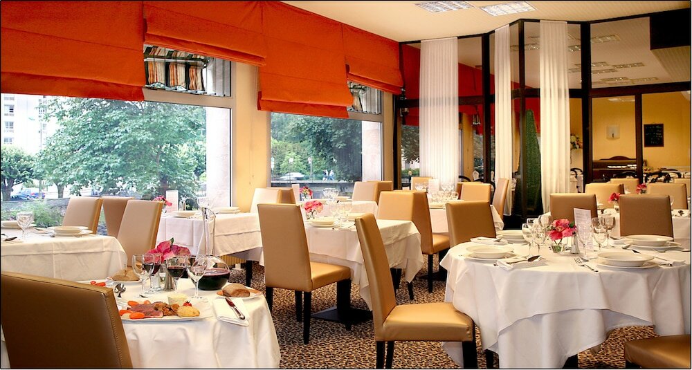 Фото Hotel Miramont