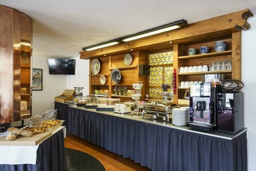 Гостиница Hotel Bernerhof в Интерлакене
