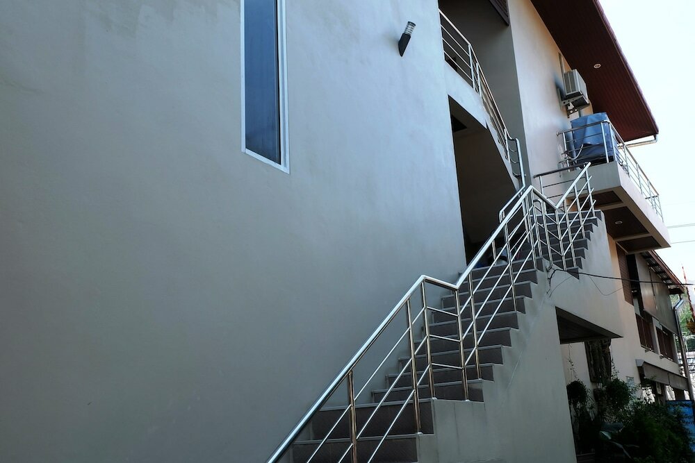 Фото Chilli Hotel & Restaurant