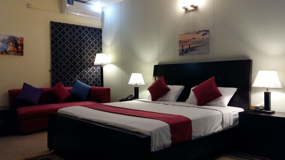 Фото Serene Residence