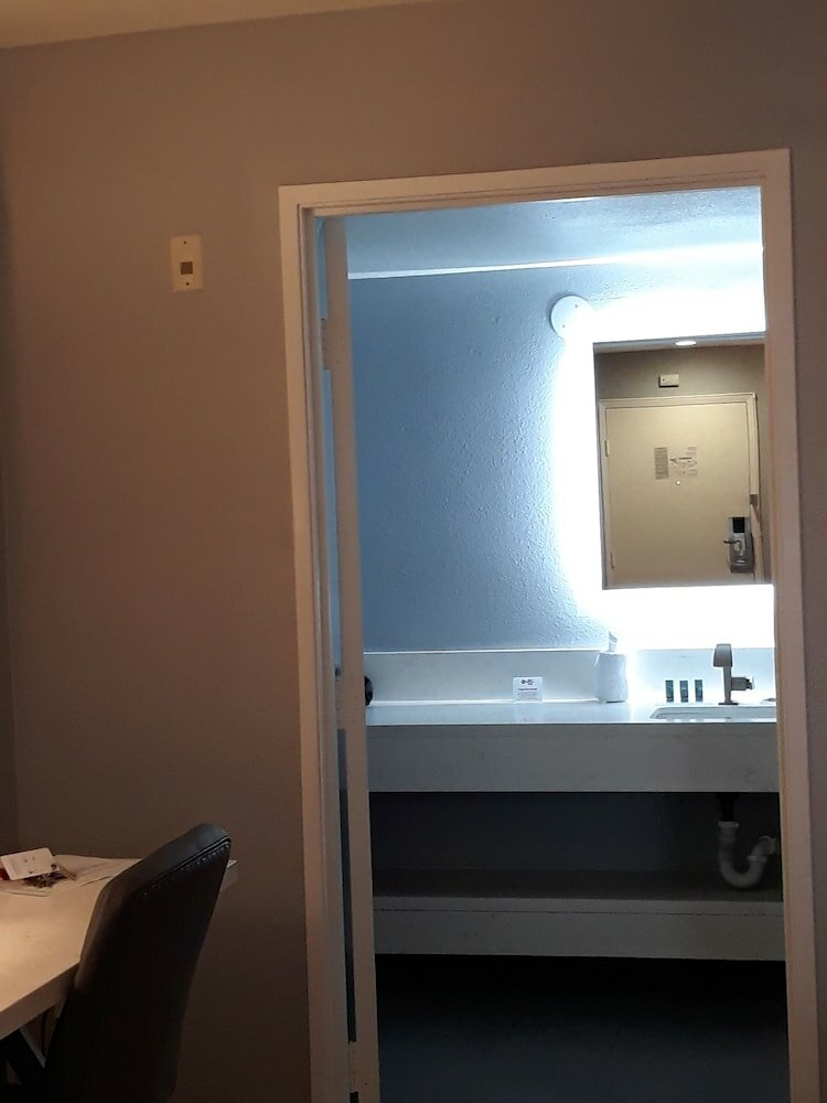 Фото Clarion Pointe El Cajon San Diego East