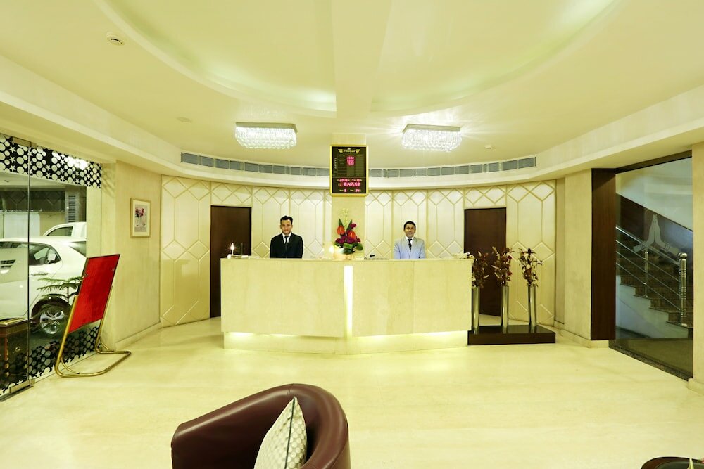 Фото отеля 2