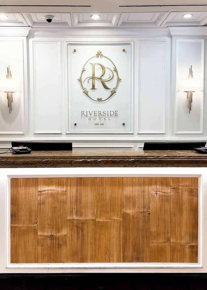 Фото Riverside Hotel