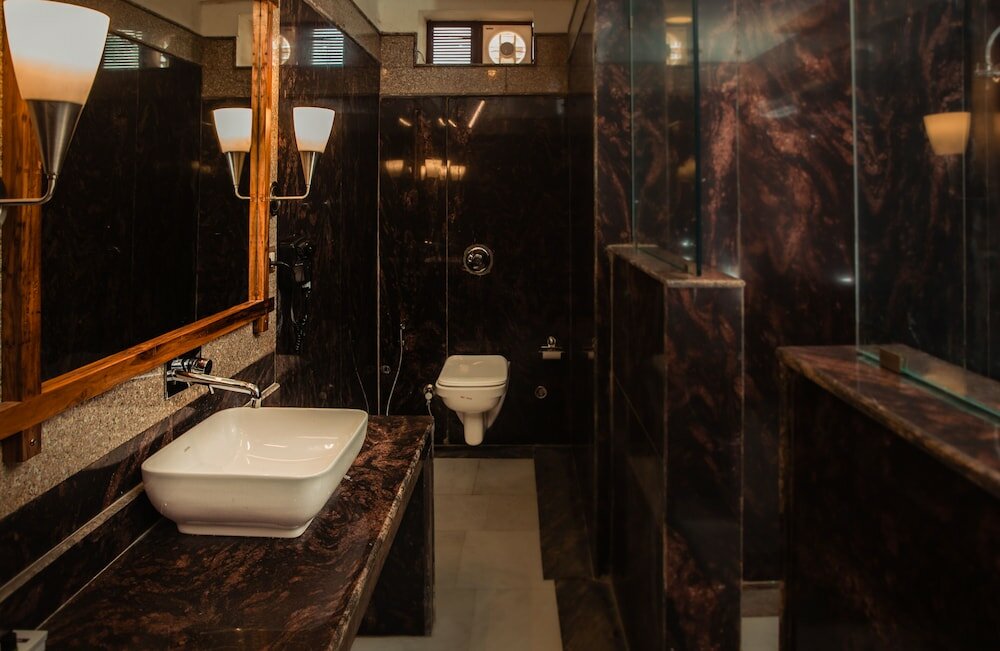 Фото Hotel Lal Garh Fort And Palace