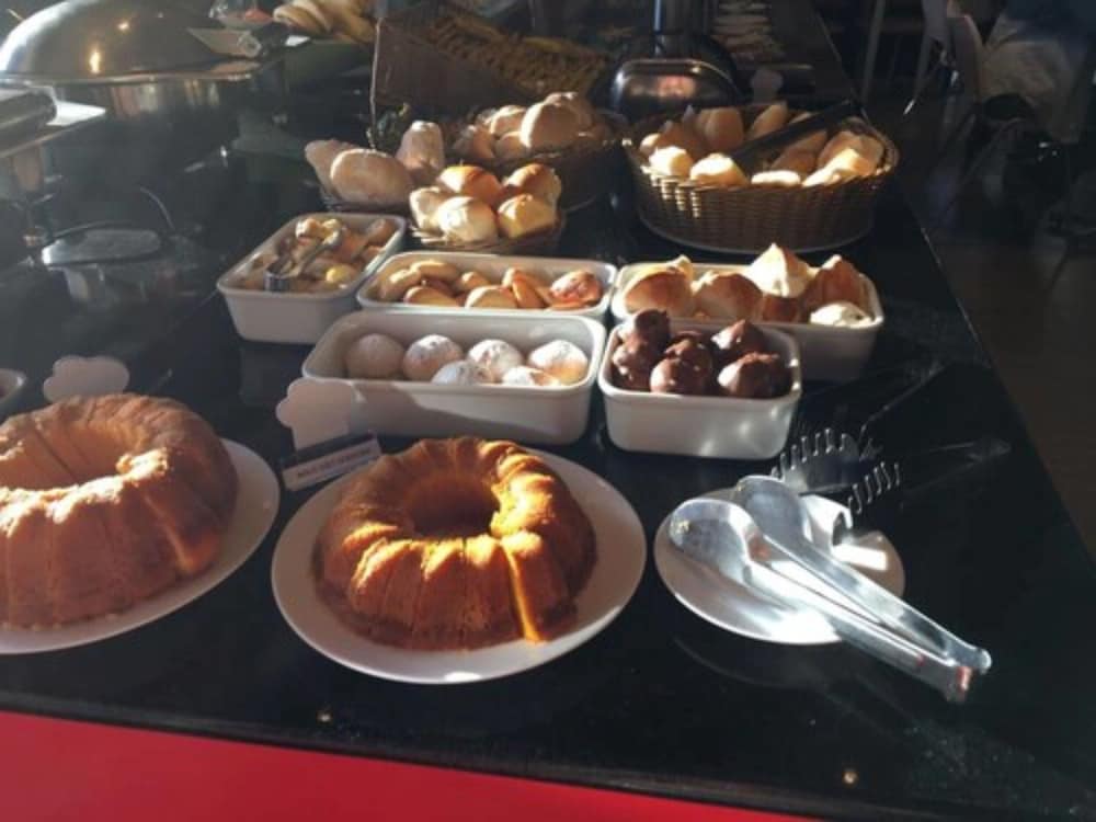 Фото Oft Plaza Oeste Hotel