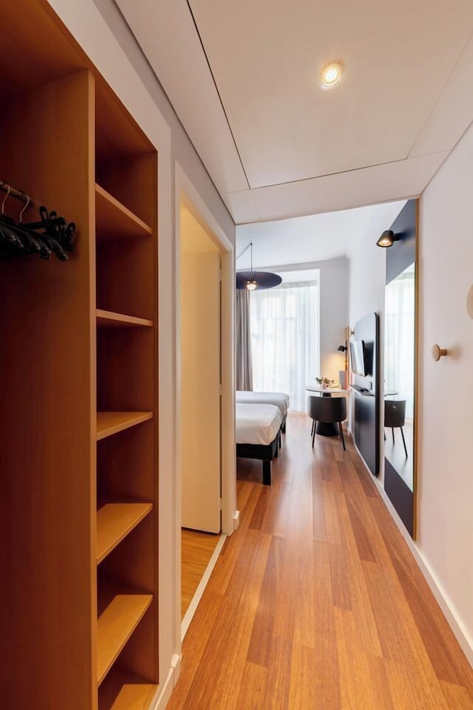 Фото Ibis Nice Centre Notre Dame