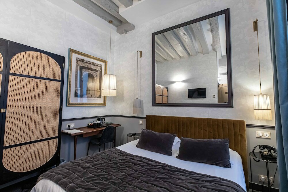 Фото Dauphine Saint Germain