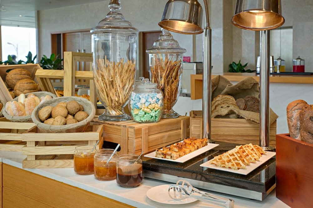 Фото TMS Hotel Da Nang Beach 