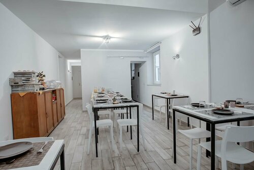 Внешний вид отеля Liberty Suites в Палермо, фото 4