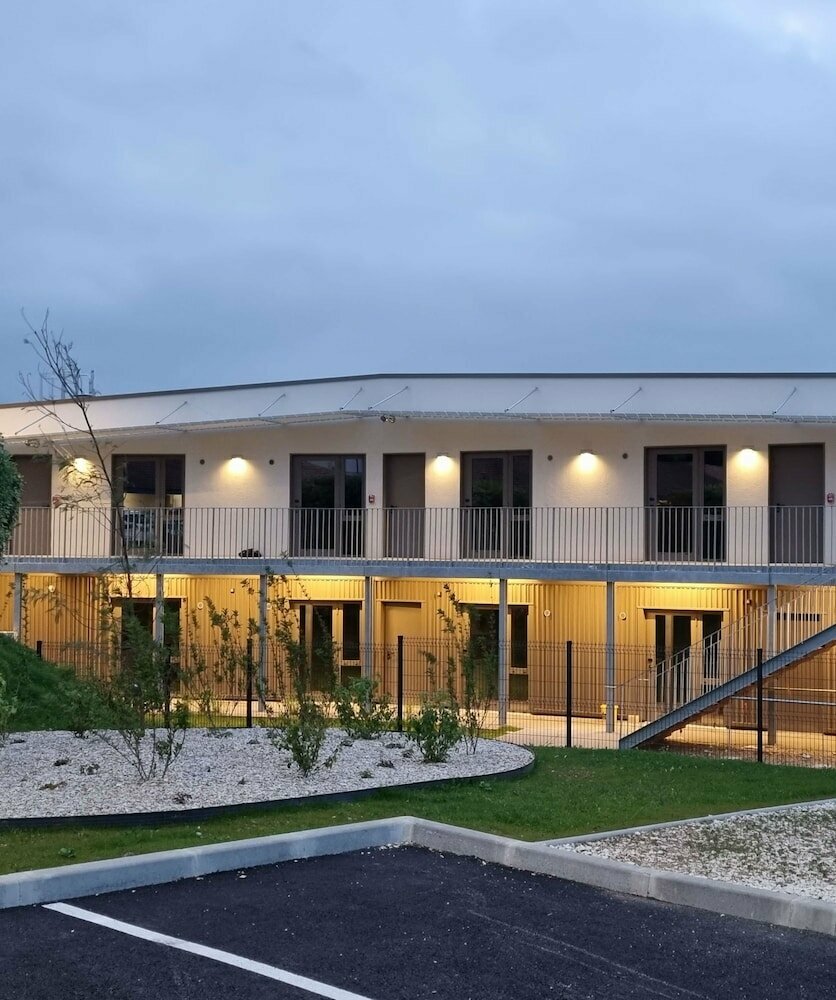 Hotel Hotel Kyriad Angoulême Nord-Champagne, Charente, photo