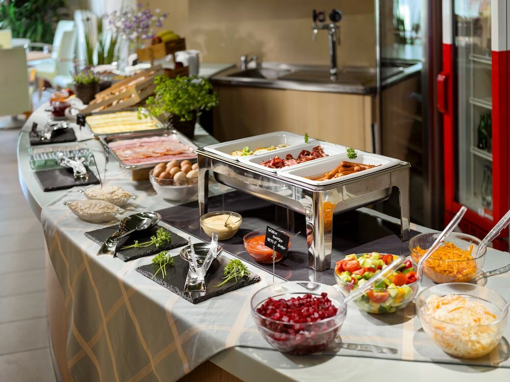 Фото Hotel Michael