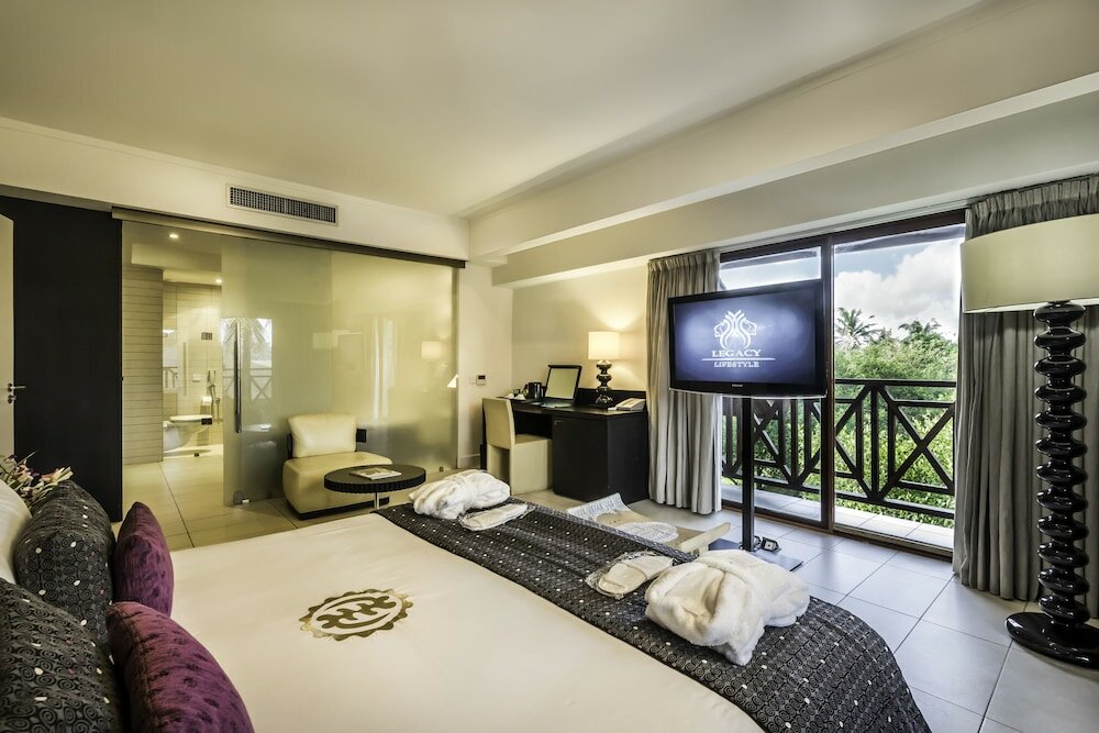 Фото Labadi Beach Hotel
