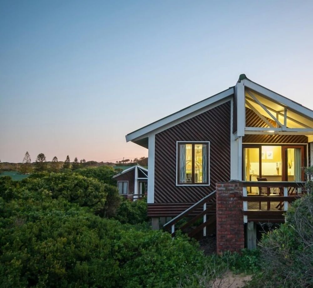 Фото Pine Lodge Resort