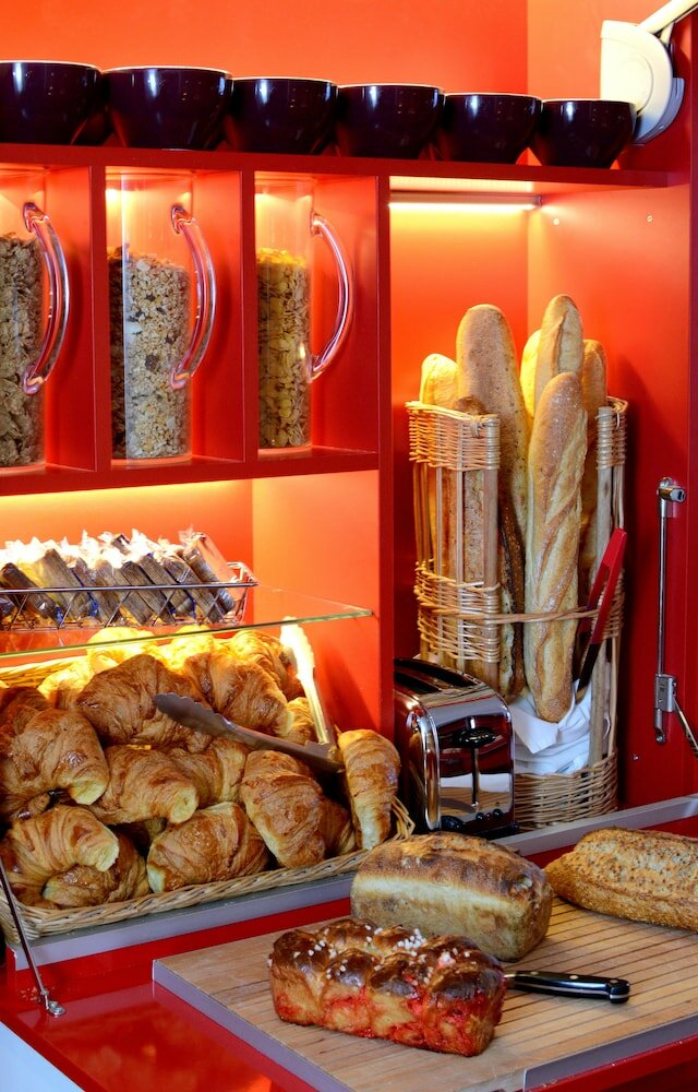 Фото Hotel Ariana 