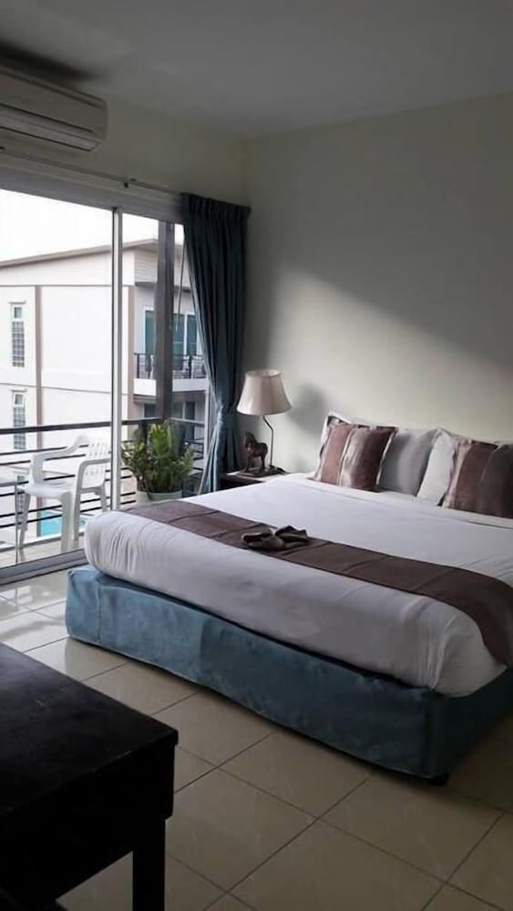 Фото Admire House