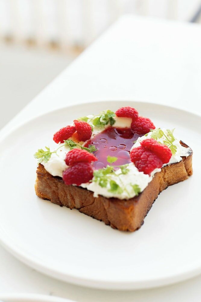 Фото Skylark Hotel