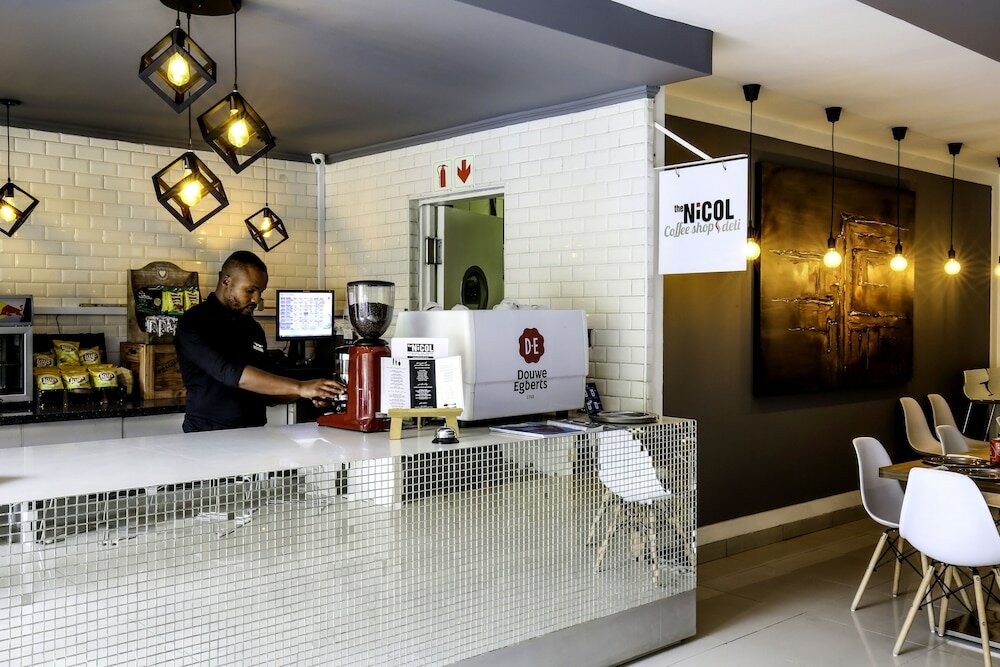 Фото The Nicol Hotel and Apartments