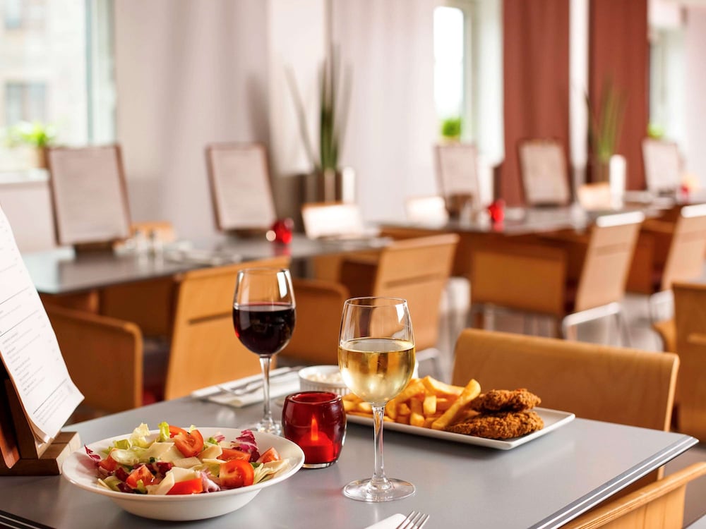 Фото Ibis Aberdeen Centre - Quayside