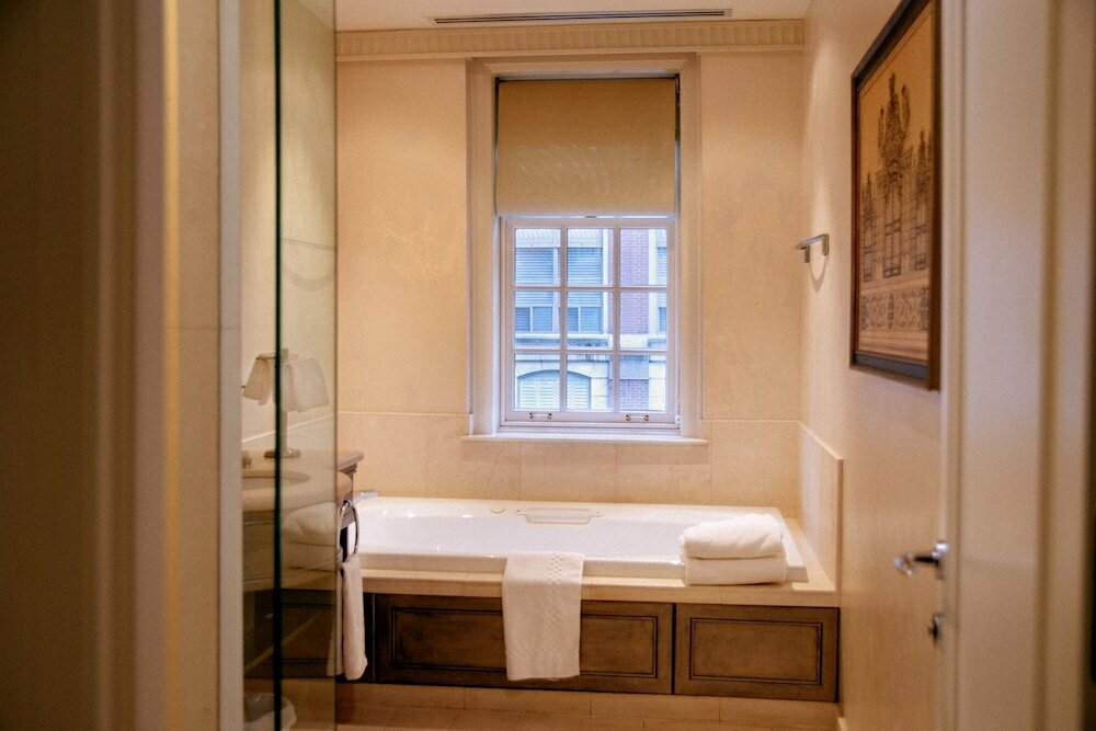 Фото Windsor Arms Hotel