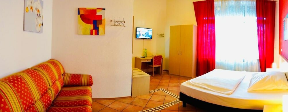 Фото Hotel Romina