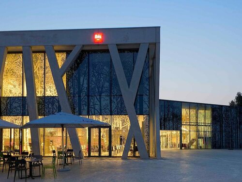 Внешний вид отеля Ibis Leuven Heverlee в Лёвене, фото 1