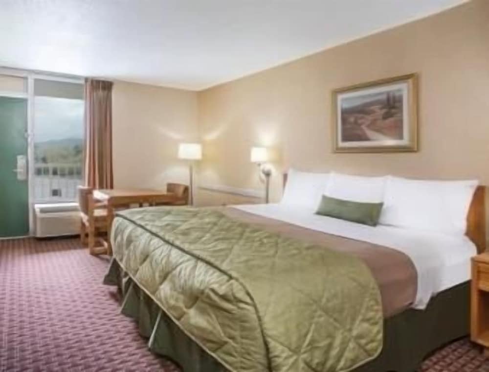 Фото Ramada by Wyndham Wytheville