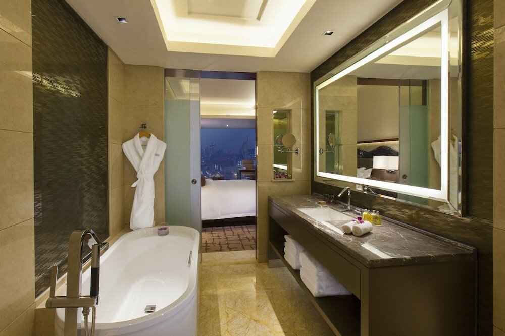 Фото InterContinental Jinan City Center, an Ihg Hotel