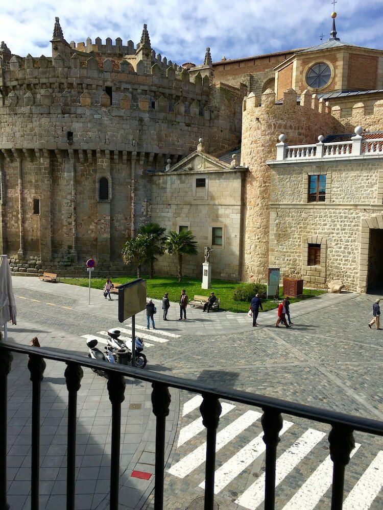 Фото Hostal Restaurante Puerta del Alcázar