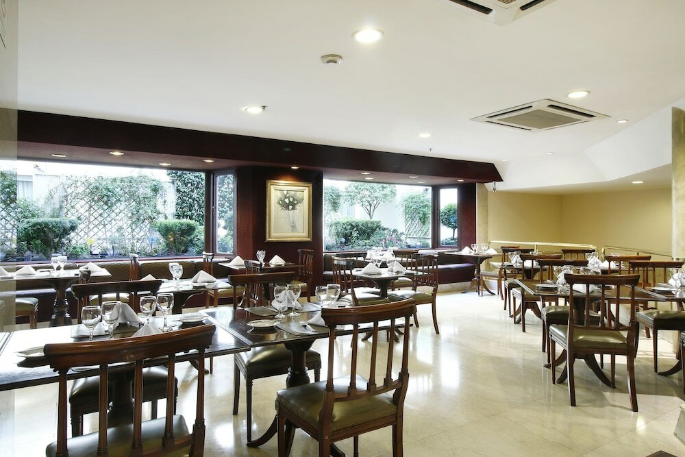 Фото Cyan Americas Towers Hotel