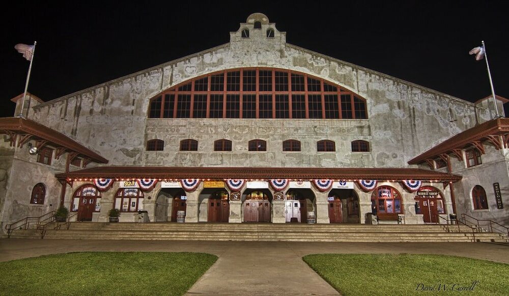 Фото Hyatt Place Fort Worth/Historic Stockyards