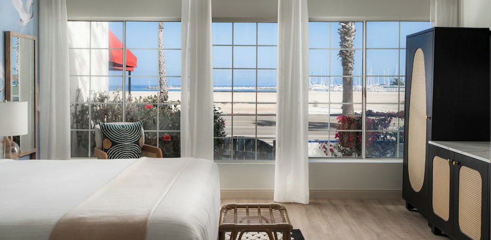 Фото Hotel Milo Santa Barbara