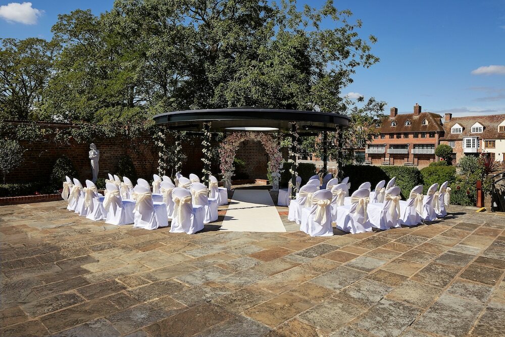 Фото Sir Christopher Wren Hotel