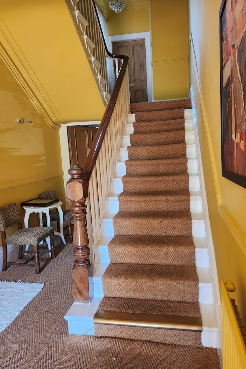 Фото Cornerstones Guest House