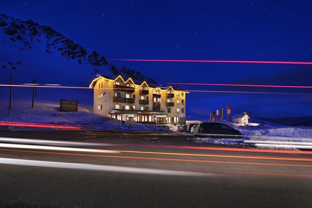 Фото Hotel Interalpen