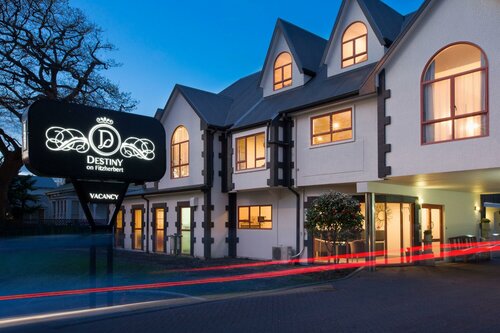 Гостиница Asure Destiny on Fitzherbert Motel в Палмерстон-Норт