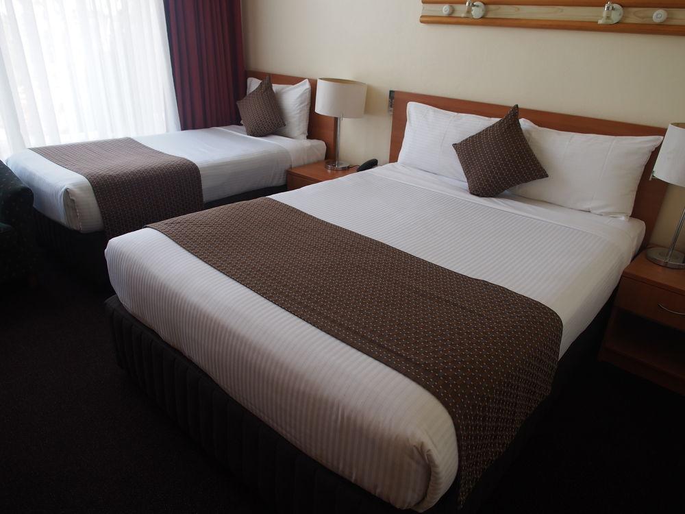 Фото Comfort Inn North Shore