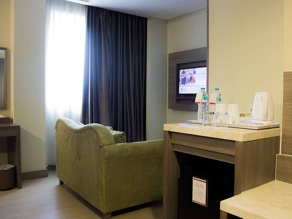 Фото Bw Kemayoran Hotel & Convention Powered by Archipelago