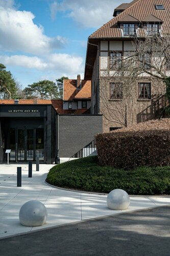 Внешний вид отеля Domaine La Butte aux Bois в Ланакене, фото 4