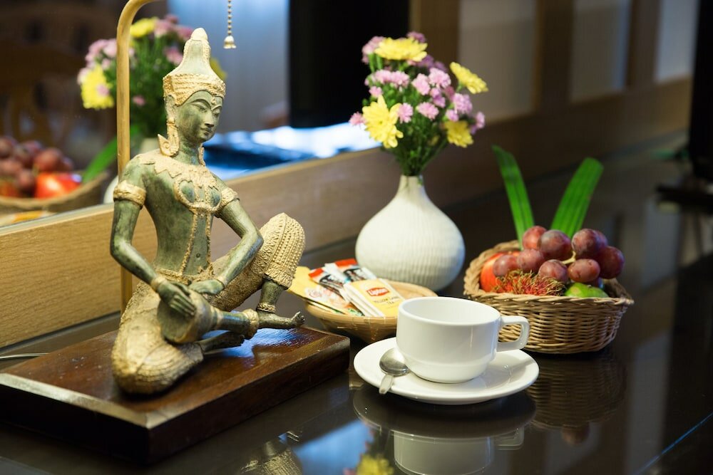 Фото The Tarntawan Hotel Surawong Bangkok