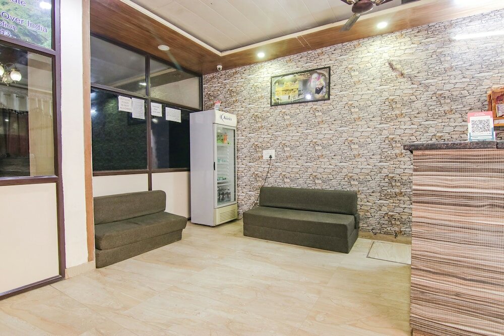 Фото Oyo 7724 Hotel Kohinoor City