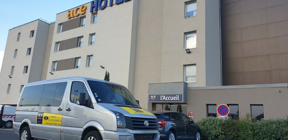 Фото отеля 3