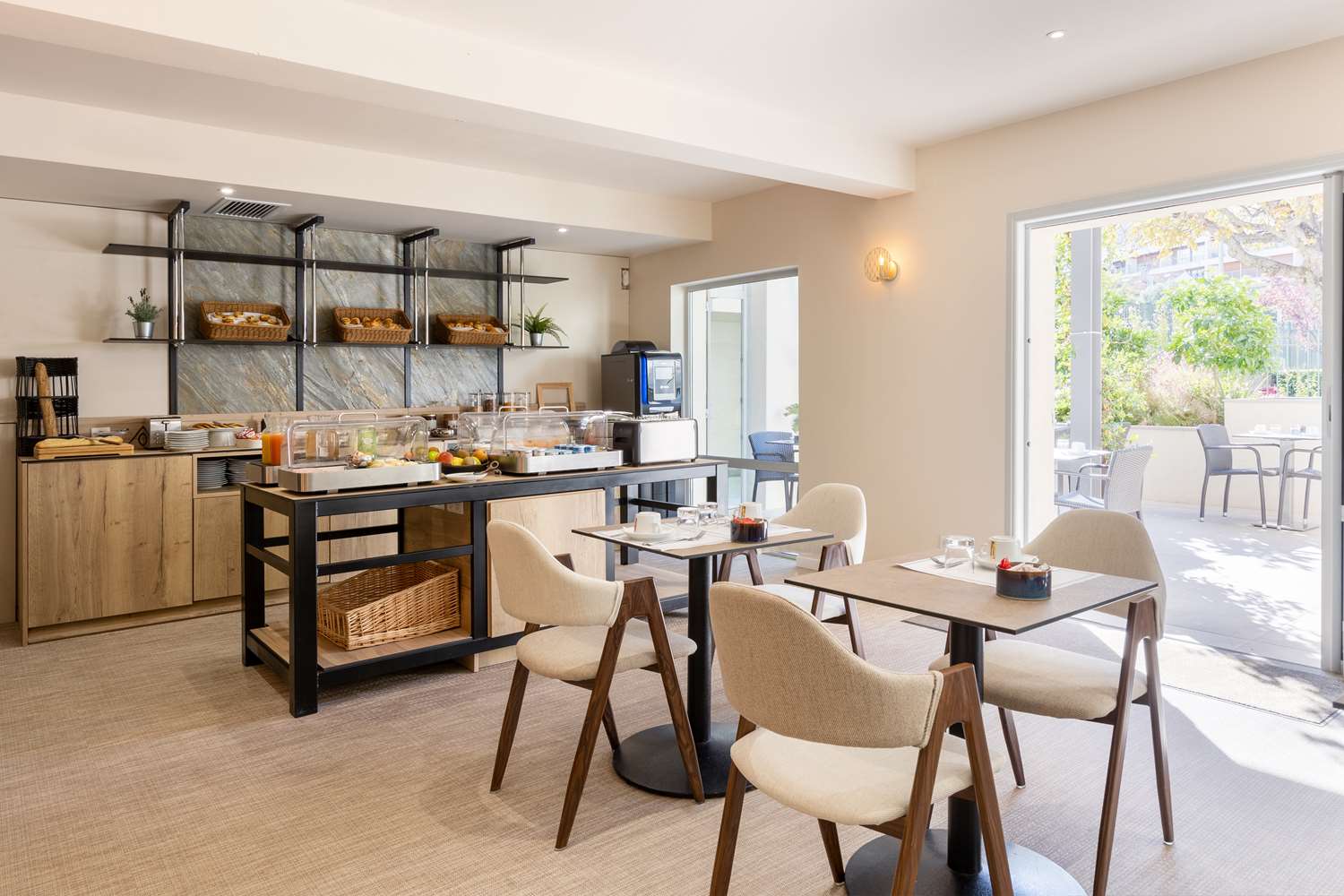 Фото Best Western Hotel & SPA Coeur De Cassis