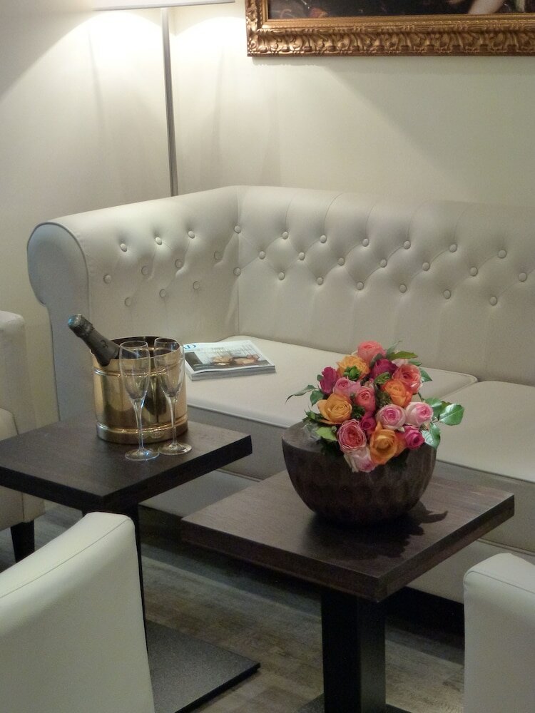 Фото Hotel Rheinischer Hof