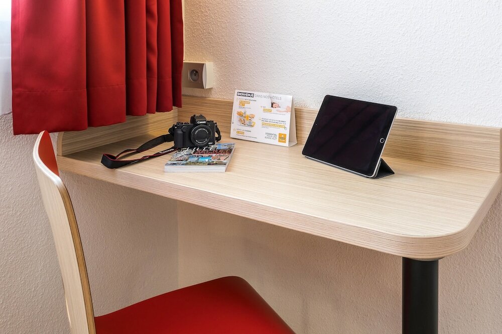 Фото Première Classe Lille Centre