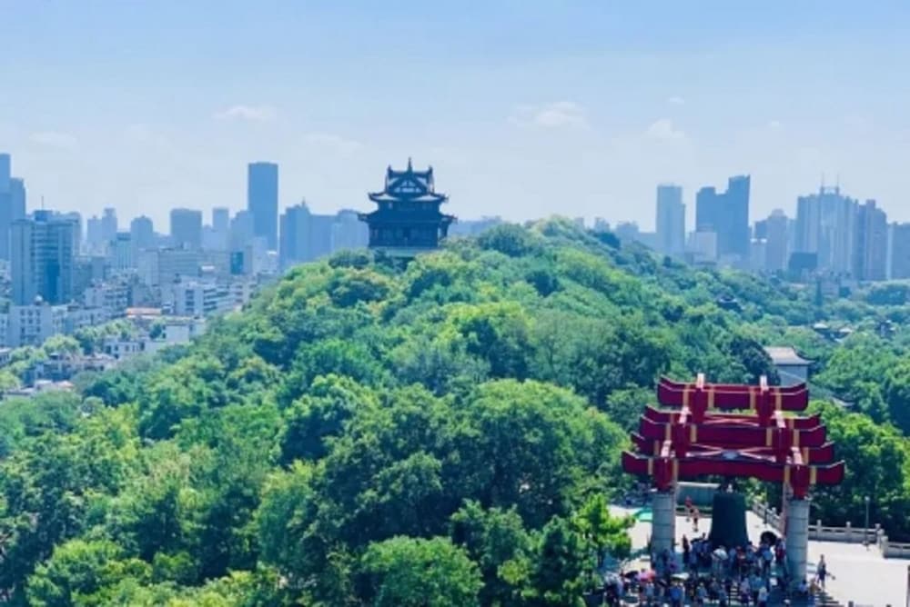 Фото Ibis Wuhan Hankou Hotel