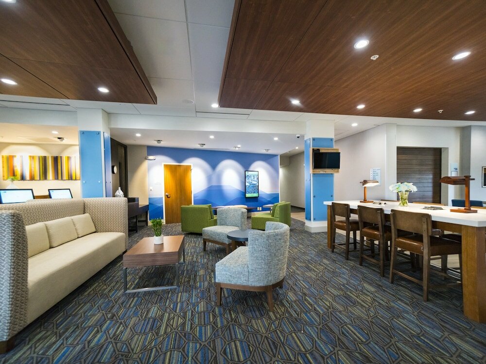 Фото Holiday Inn Express & Suites Southaven Central - Memphis, an Ihg Hotel